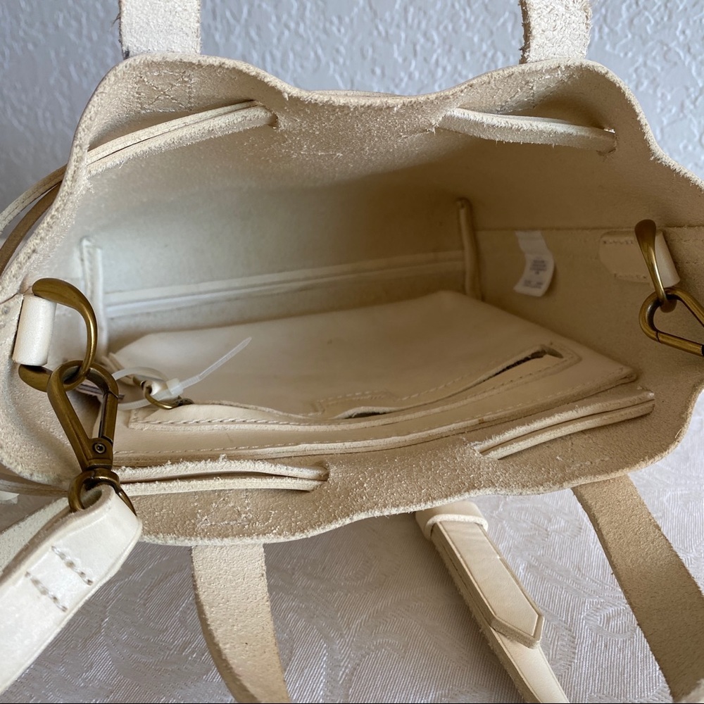 Madewell Ivory The Small Drawstring Transport Crossbody - Picture 10 of 16